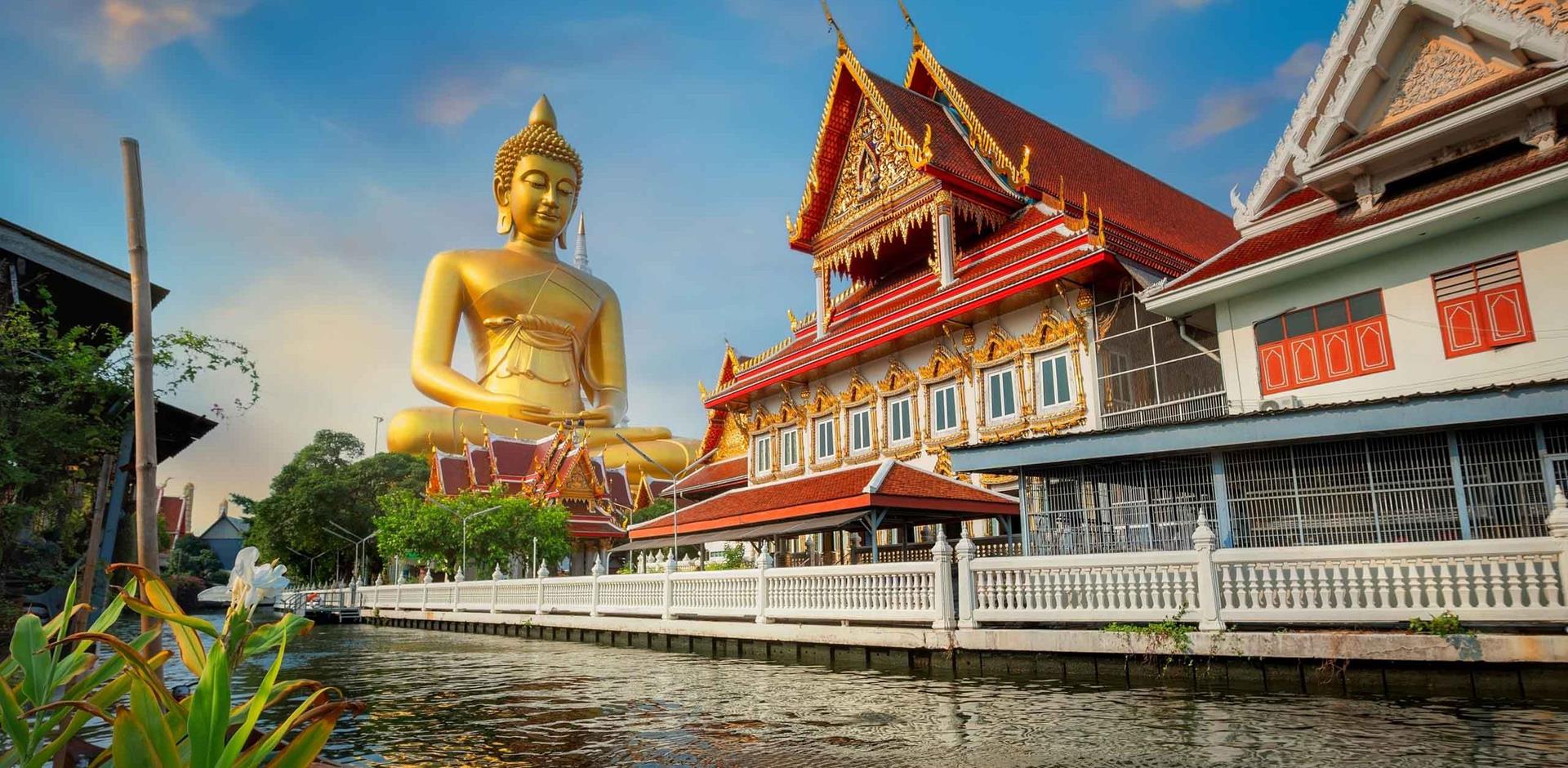 Destinasi Wisata Wajib di Thailand yang Tidak Boleh Dilewatkan